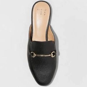Target black mule
